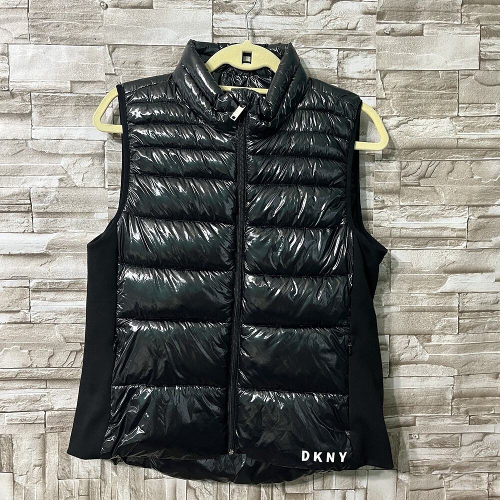 DKNY Puffer Vest Jacket Womens Size Medium Black Short Full Zip Pockets